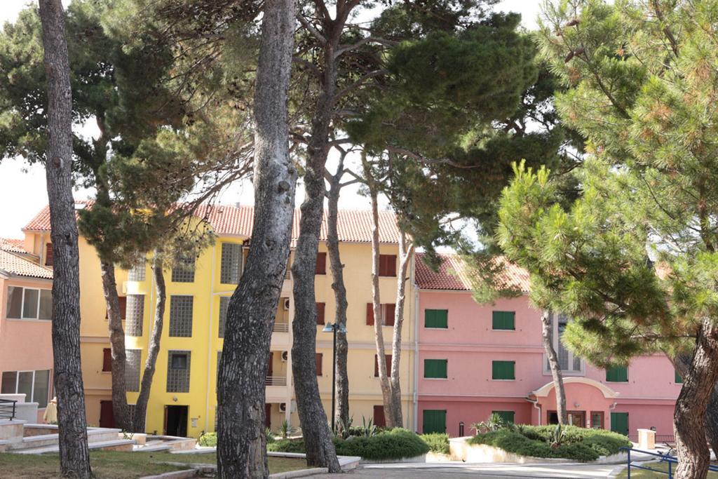 Apartments Punta Veli Losinj Exterior photo